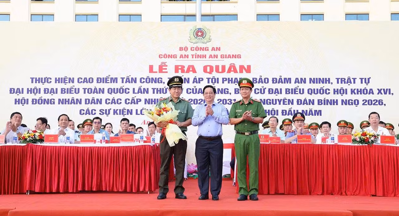 Công an các tỉnh, thành Tây Nam bộ ra quân cao điểm tấn công trấn áp tội phạm -0