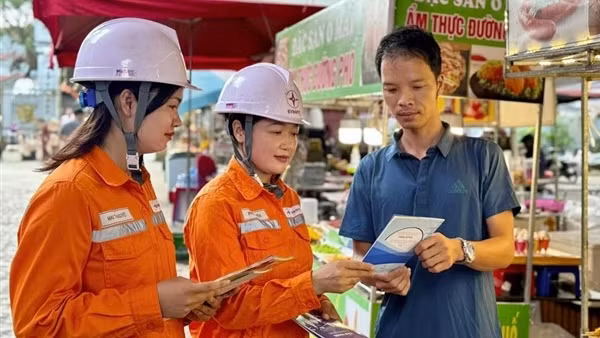 Nâng cao chất lượng dịch vụ điện từ chuyển đổi số
