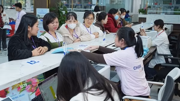 Hơn 30.000 ca ung thư mỗi năm, sàng lọc sớm giúp hàng nghìn phụ nữ thoát khỏi "tử thần"
