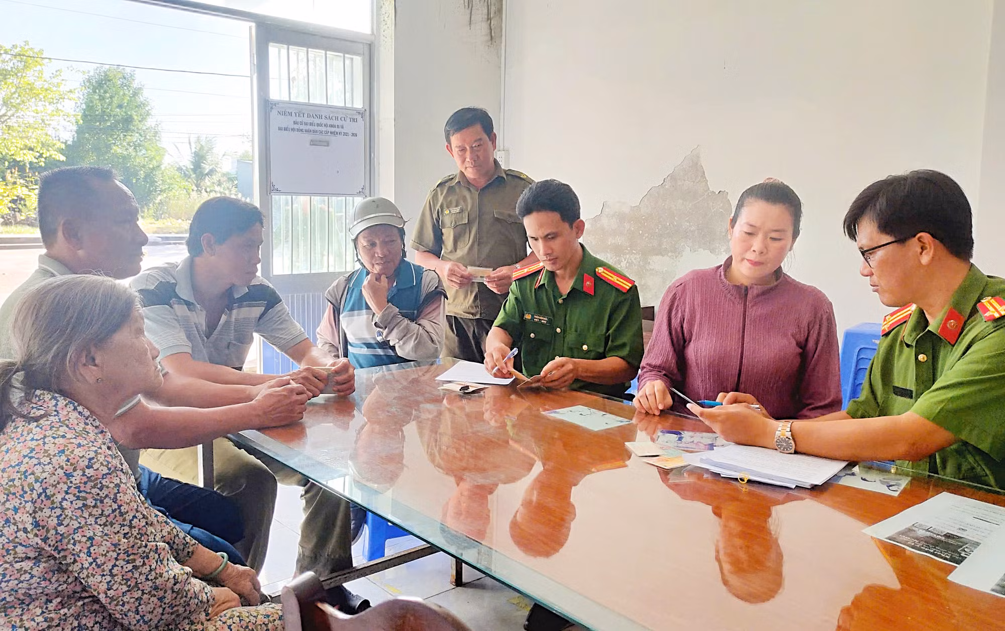Gần dân, bám dân vào mỗi chiều thứ Sáu -0