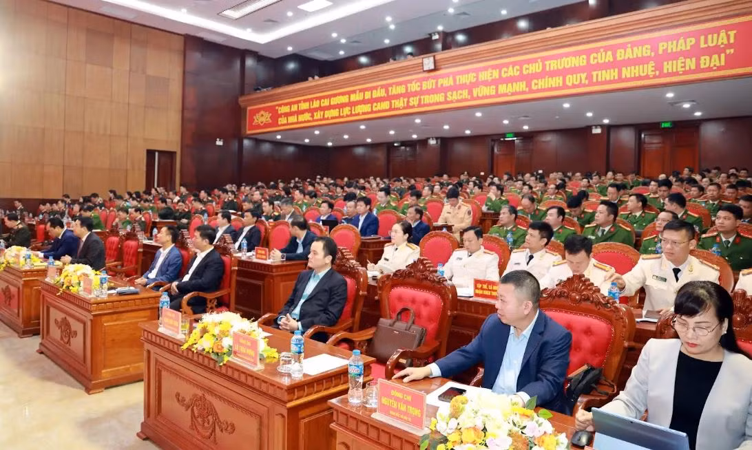 Thứ trưởng Lê Văn Tuyến dự Hội nghị triển khai công tác năm 2026 tại&nbsp;Công an tỉnh Lào Cai -0