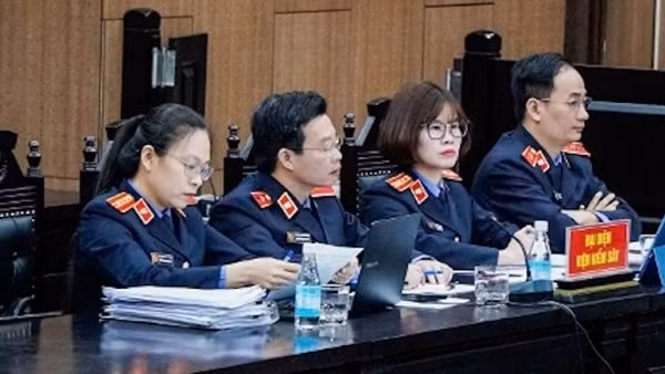 Cựu Phó Chánh án Phạm Việt Cường bị đề nghị mức án cao nhất từ 7 đến 8 năm tù