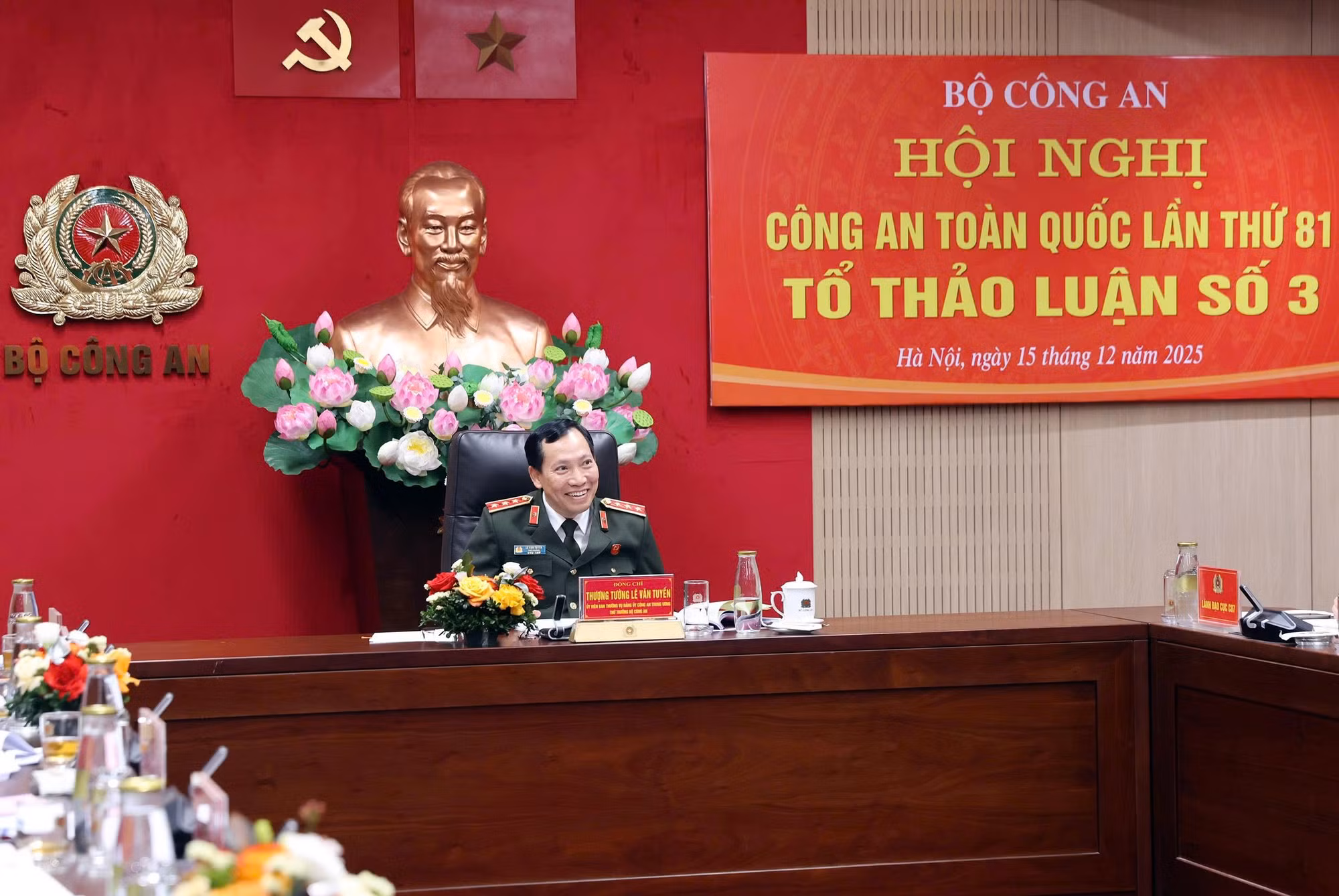 Phát huy dân chủ, trí tuệ phiên thảo luận tổ Hội nghị Công an toàn quốc lần thứ 81 -1