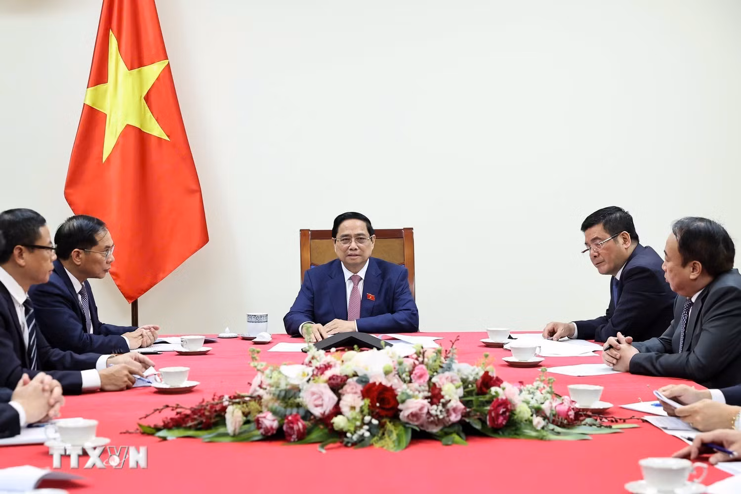 Thủ tướng Phạm Minh Chính điện đàm với Tổng Giám đốc Tập đoàn Rosatom -0