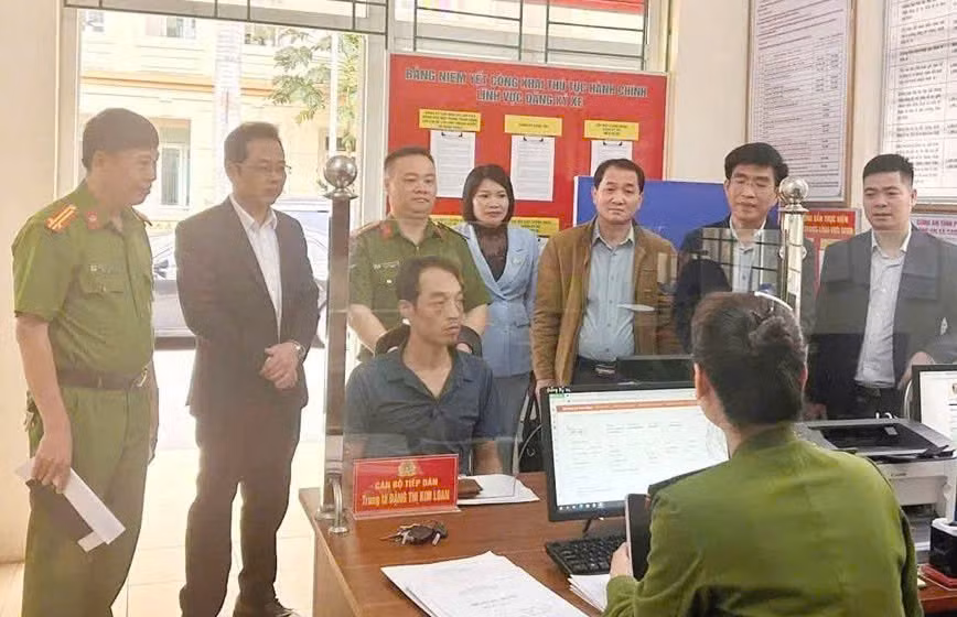 “Nói đi đôi với làm” đưa nghị quyết của Đảng vào cuộc sống -0