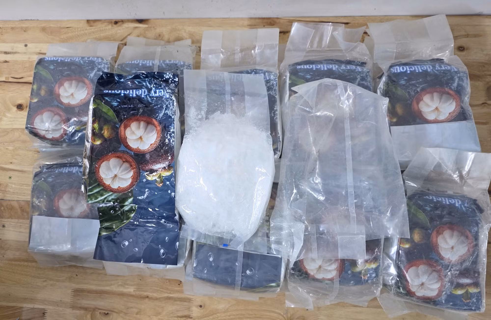 Phương thức, thủ đoạn của các đối tượng điều hành đường dây ma túy xuyên quốc gia “siêu khủng” -1