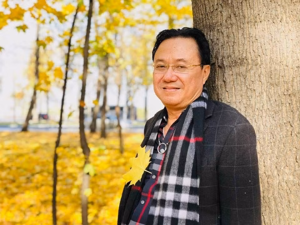 Giai điệu Nga trong thơ Hồng Thanh Quang -0
