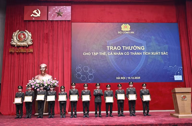 Ngăn chặn thông tin xấu độc trên không gian mạng -0