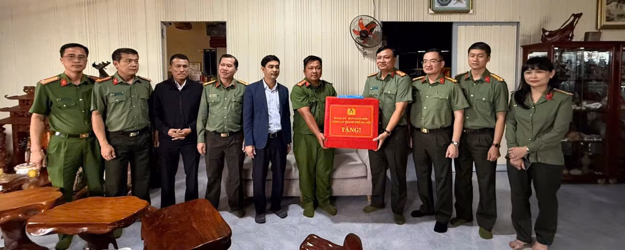 Công an Thủ đô chia sẻ khó khăn với Lâm Đồng -0