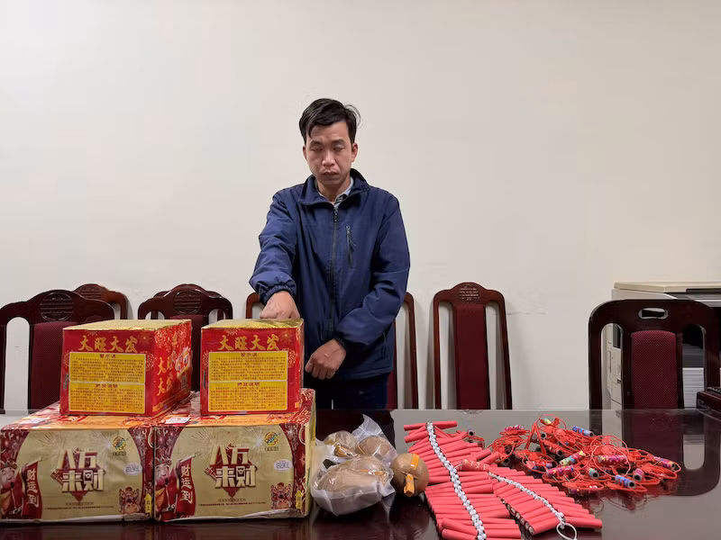 Công an TP Hà Nội thu giữ hơn 216 kg pháo -0