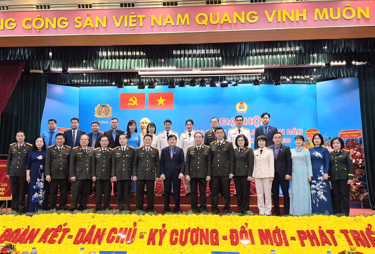Phiên trọng thể Đại hội đại biểu Công đoàn CAND lần thứ VII -0