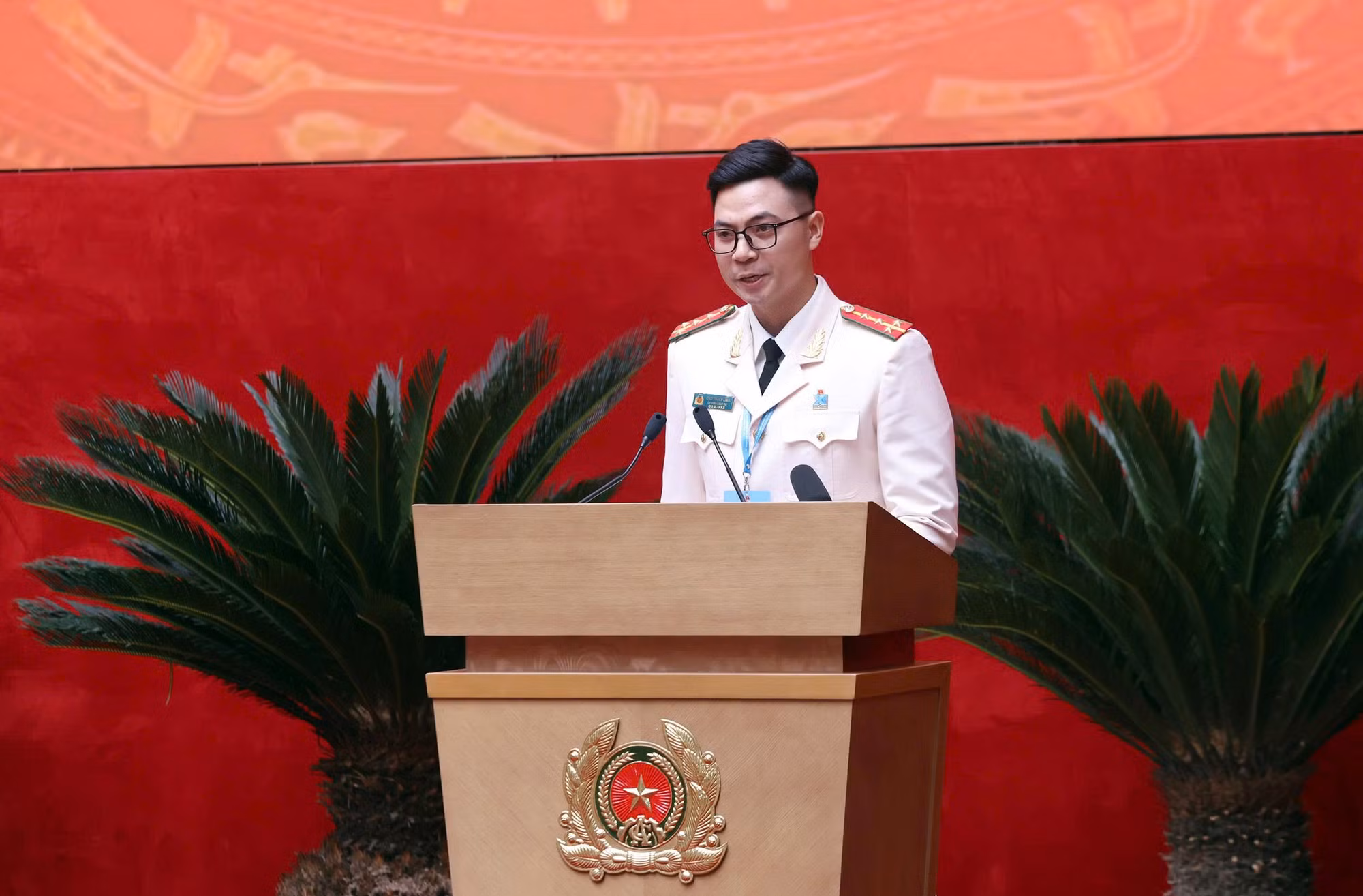 Giai đoạn cách mạng mới là 