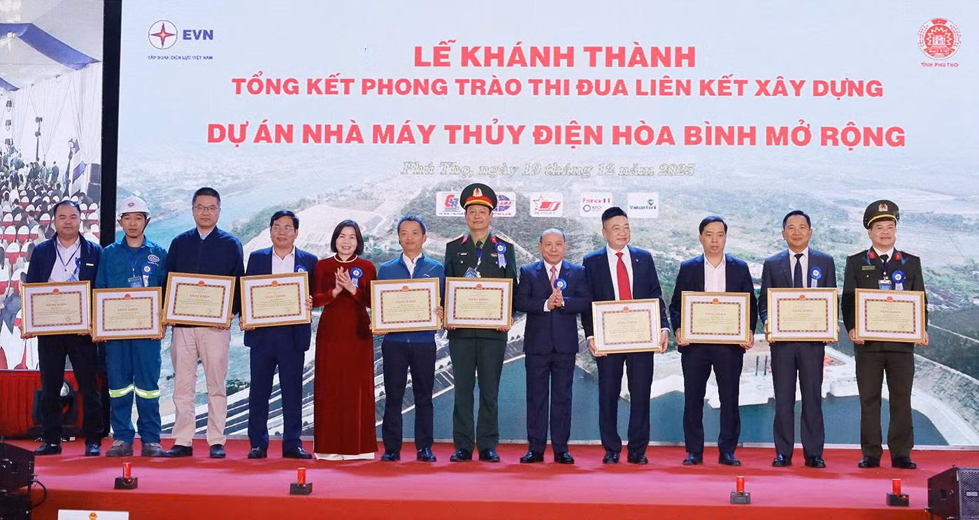 EVN khởi công, khánh thành đồng loạt nhiều dự án, công trình điện quan trọng -0