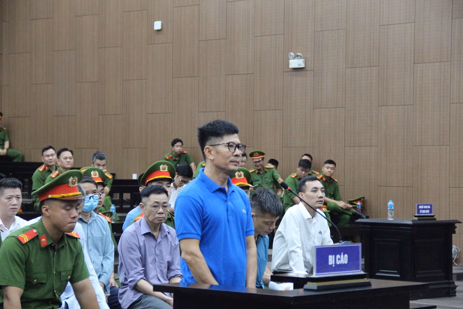 Một bị cáo vắng mặt trong phiên xử cựu Phó Chủ nhiệm Văn phòng Quốc hội Phạm Thái Hà -0