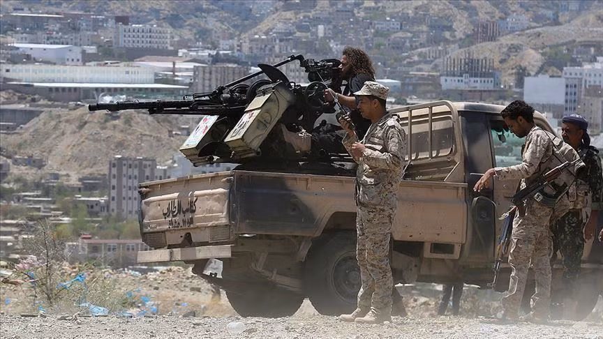 yemen bung phat giao tranh - anh 1.jpg -0
