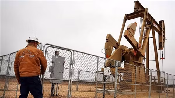 OPEC+ thận trọng trên bàn cờ năng lượng mới