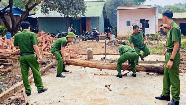 Giữ bình yên ở xã biên giới Dục Nông