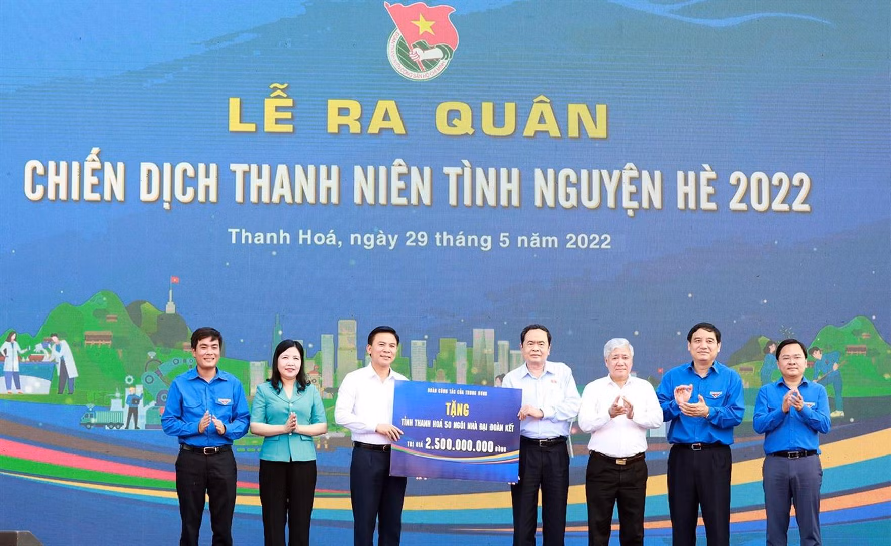 Nhiều hoạt động cao điểm trong 