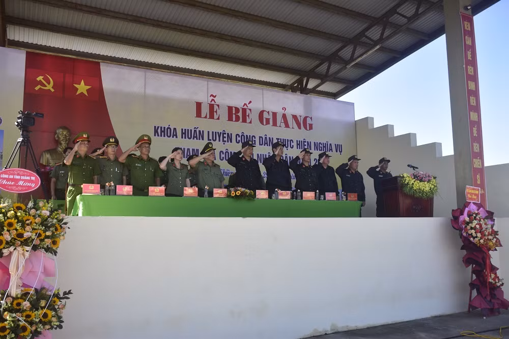 Hơn 940 tân binh hoàn thành khóa huấn luyện công dân thực hiện nghĩa vụ tham gia CAND -0