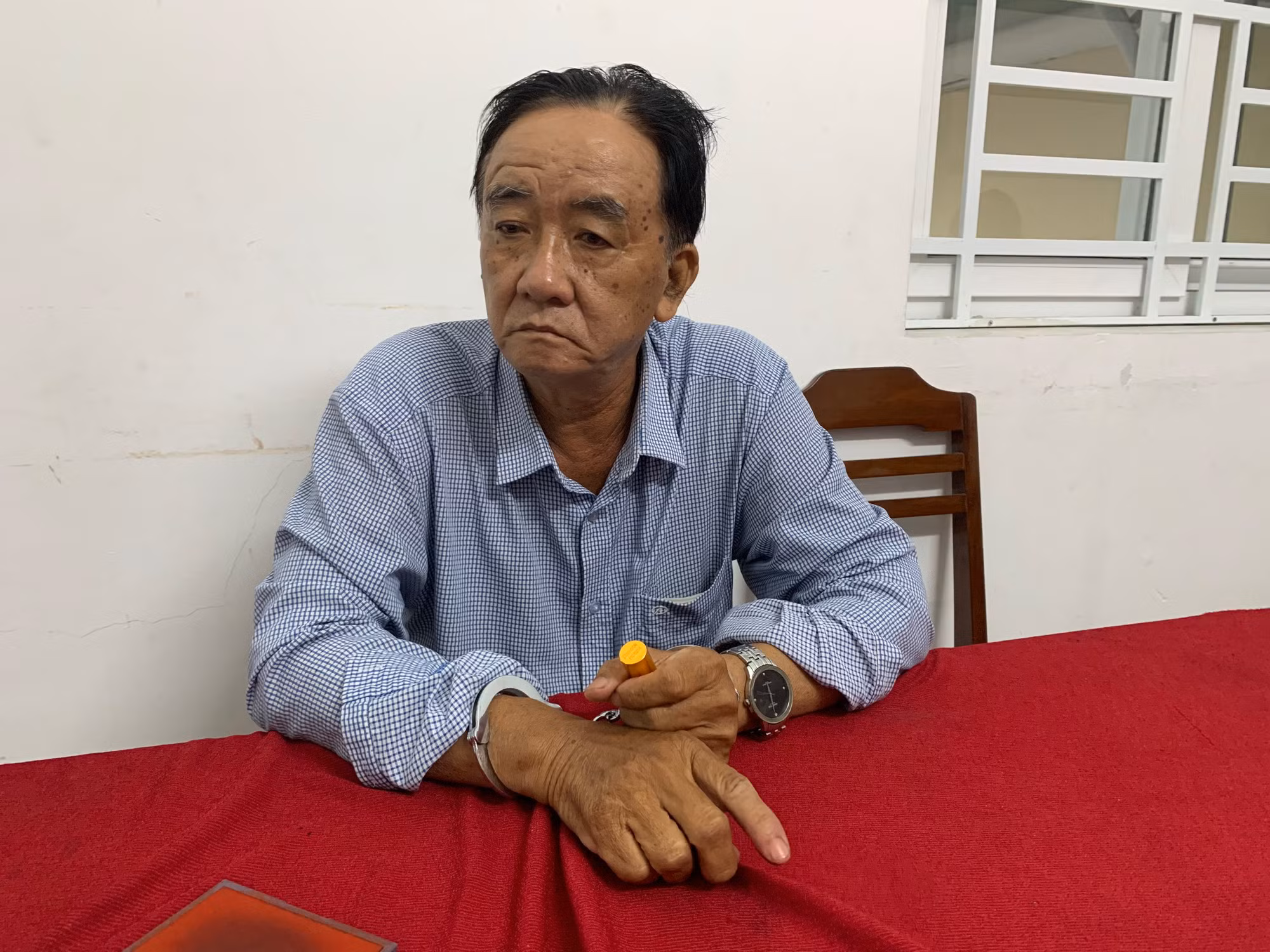 Sa lưới sau 26 năm trốn nã -0