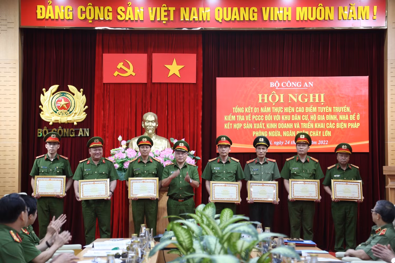 Nhiều giải pháp, biện pháp để phòng ngừa, ngăn chặn cháy lớn -0