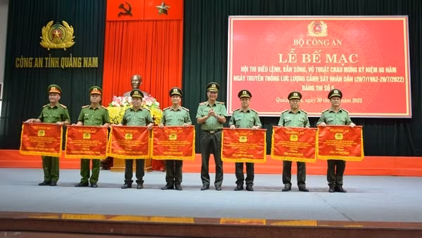 700 CBCS tham gia Hội thi Điều lệnh, bắn súng, võ thuật ảnh 6