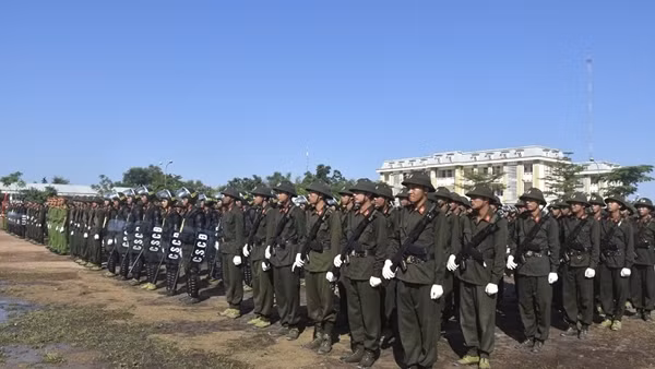 Bế giảng khoá huấn luyện công dân thực hiện nghĩa vụ CAND năm 2022 ảnh 4