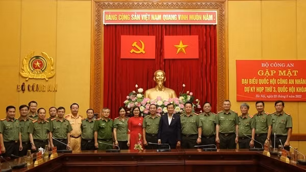 Tháo gỡ khó khăn nền kinh tế, phát triển sản xuất ảnh 6