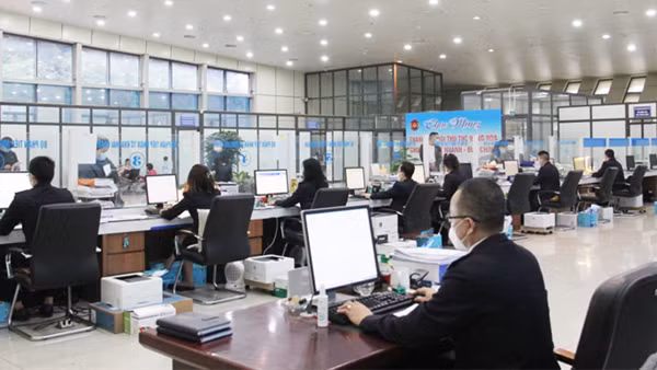 Thừa Thiên-Huế đẩy mạnh chuyển đổi số để phát triển kinh tế - xã hội ảnh 3