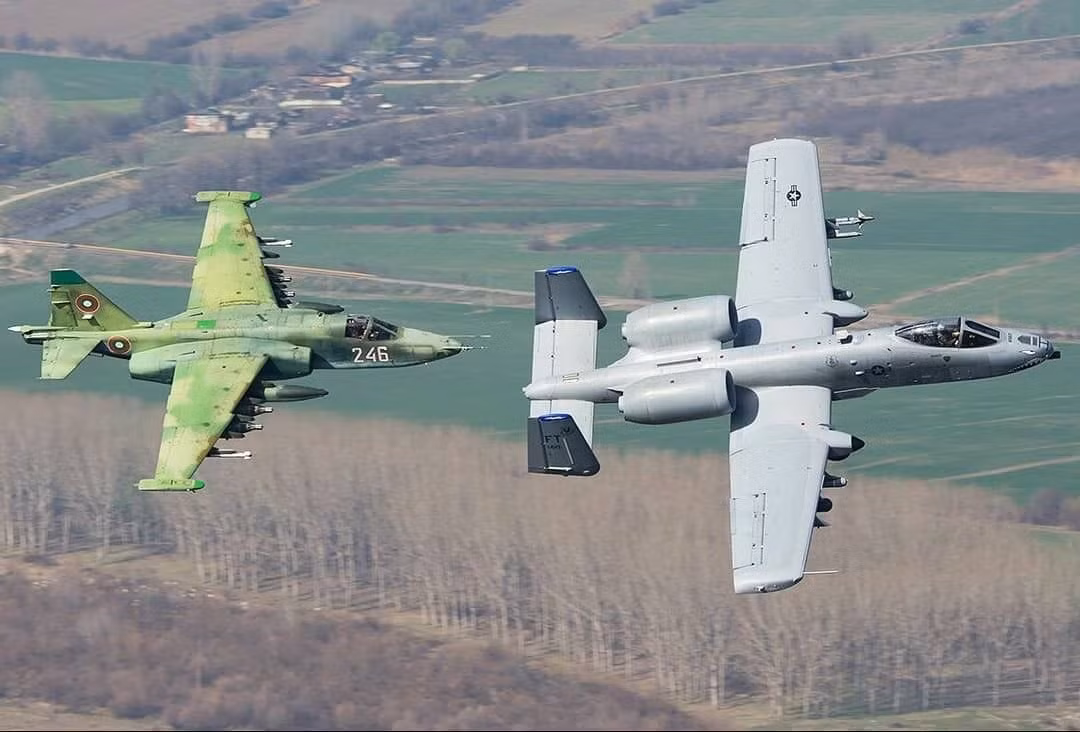 Báo Mỹ: Ukraine nhận lô cường kích Su-25 từ Đông Âu -0