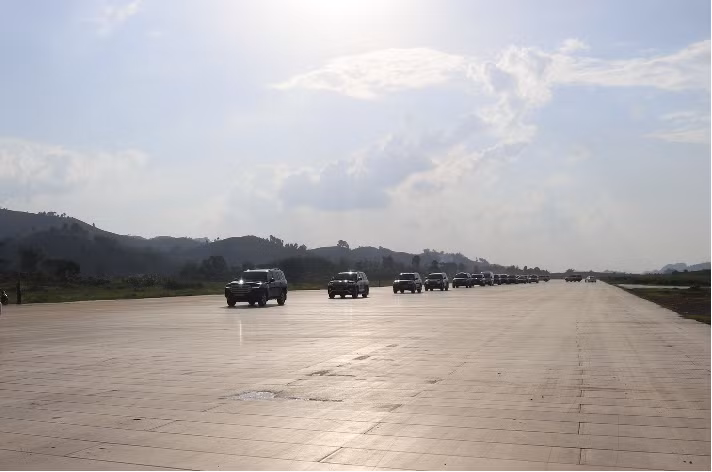 Khôi phục lại sân bay Nà Sản là cần thiết -0