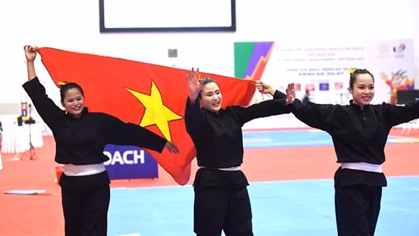 Hành trình tỏa sáng sẽ không dừng lại ảnh 2