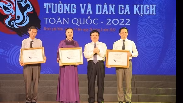 Ba vở diễn đoạt Huy chương Vàng Liên hoan Tuồng và Dân ca toàn quốc