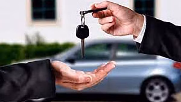 Truy tìm hai đối tượng bị tố chiếm đoạt ôtô