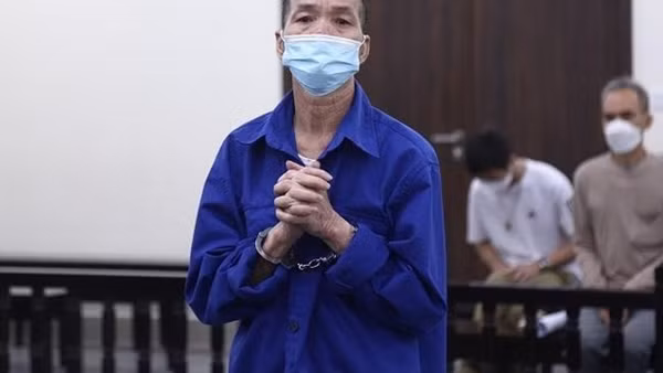 Tranh chấp đất, U60 sát hại vợ chồng anh trai