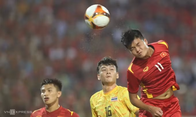 U23 Việt Nam vs U23 Thái Lan: Chủ nhà ép sân -0