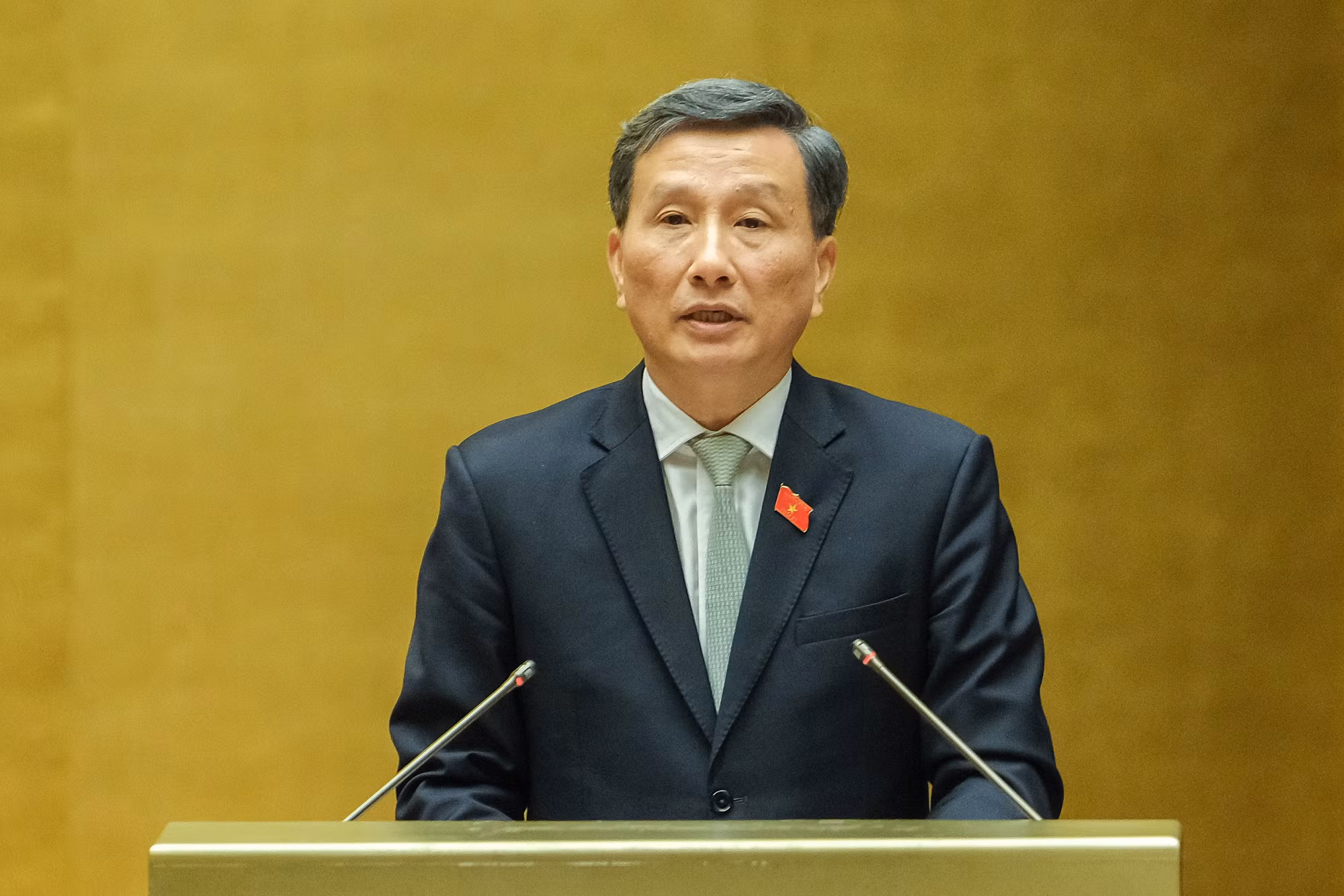 Dự án đường Hồ Chí Minh chậm so với yêu cầu -0