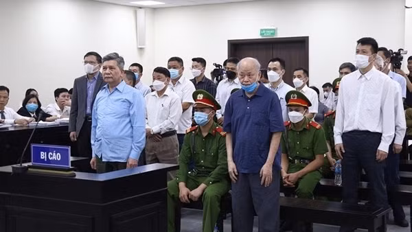Cựu Chủ tịch VEAM Trần Ngọc Hà lĩnh 11 năm tù