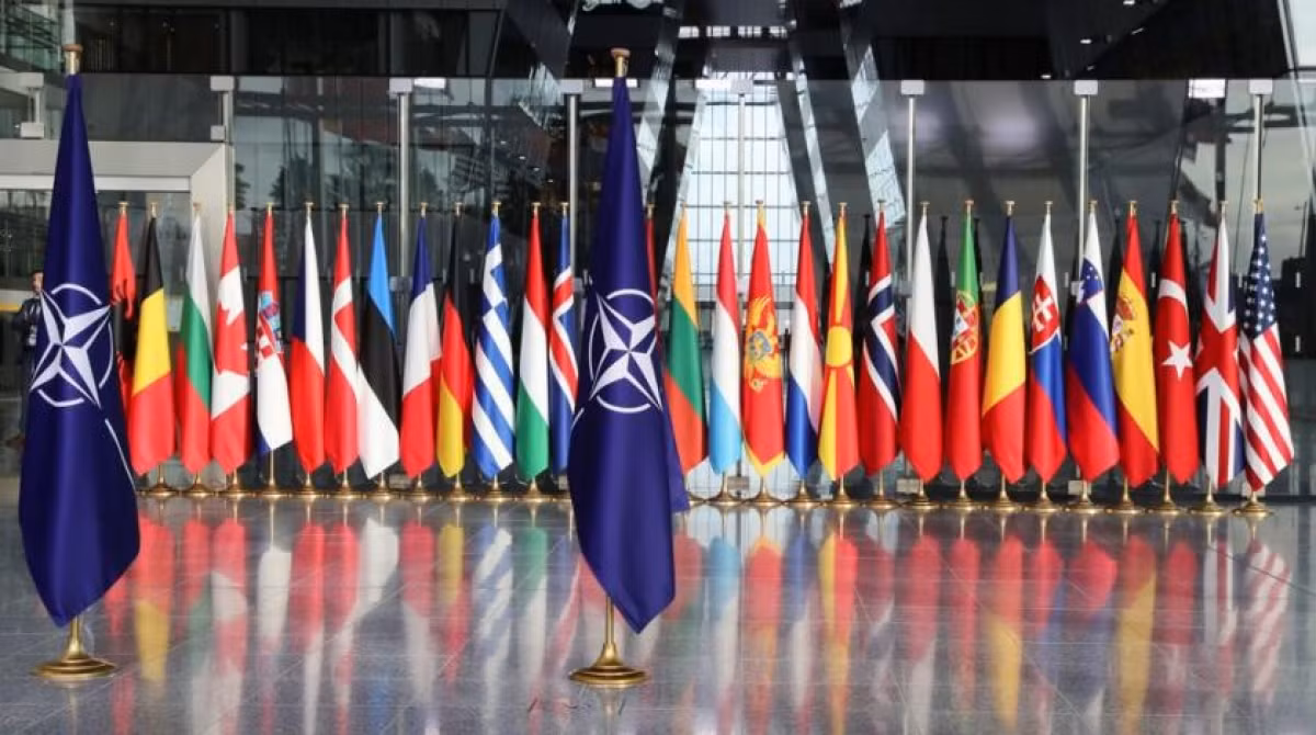Chiến sự Ukraine bộc lộ những mâu thuẫn của NATO -0