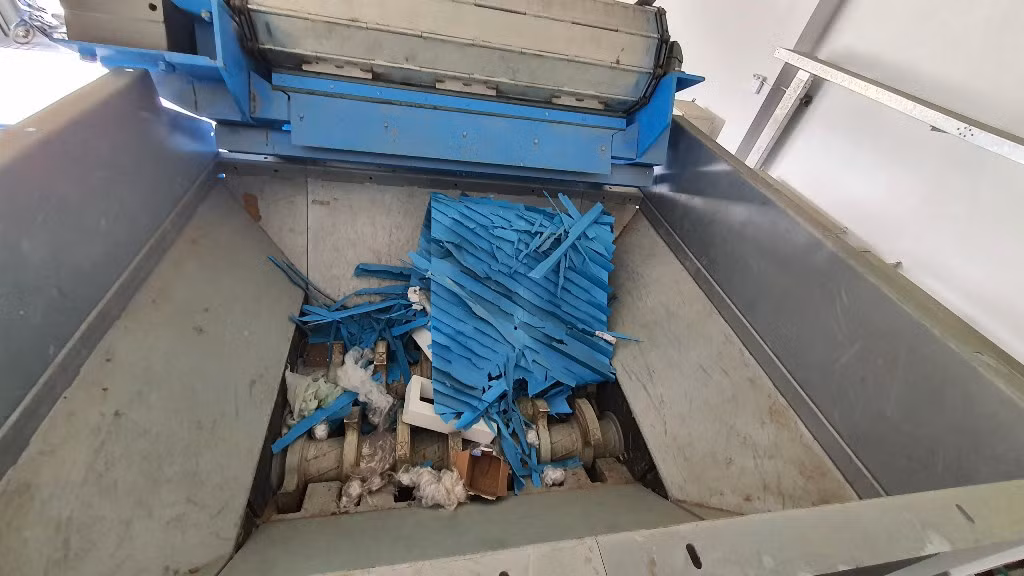 Đà Nẵng: Lần đầu tiên có trạm ép rác thải hiện đại hơn 171 tỷ đồng -4