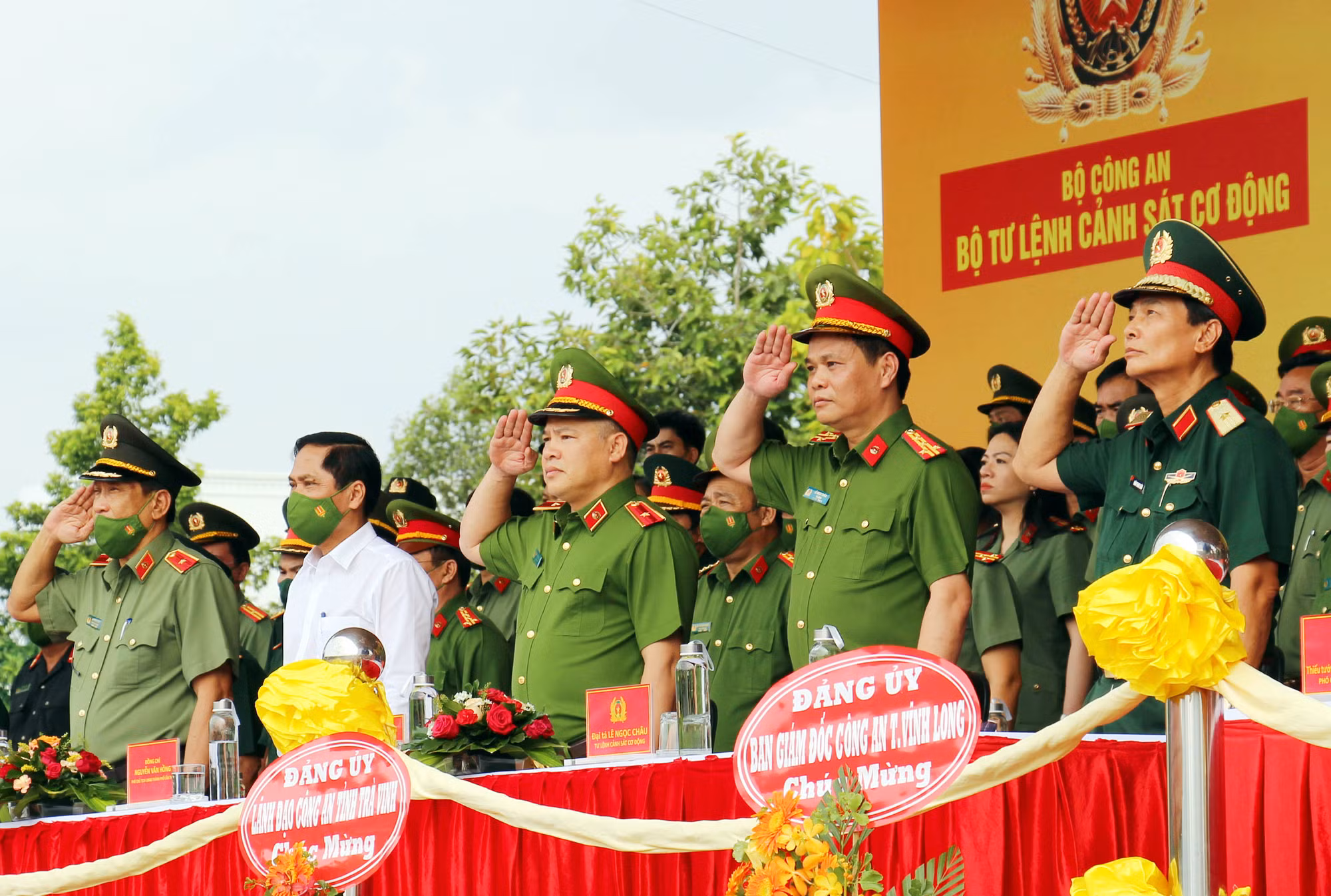 Thứ trưởng Nguyễn Văn Long dự Lễ bế giảng khóa huấn luyện công dân thực hiện nghĩa vụ tham gia CAND -0