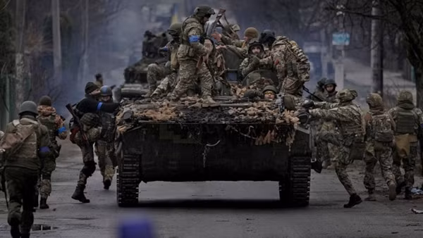 Nga pháo kích nhà máy hóa chất, "chảo lửa" Severodonetsk nóng rực! ảnh 4