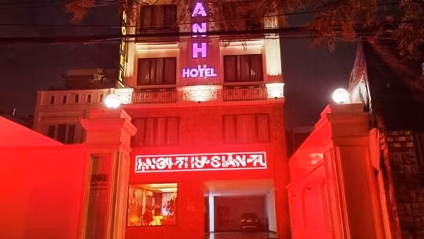 Hai cha con tử vong bất thường trong căn hộ trên tầng 9 ảnh 4