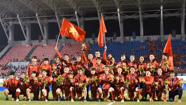 Tổ chức lễ vinh danh cho những "người hùng" tại SEA Games 31 ảnh 3