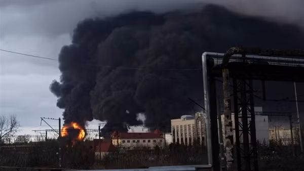 Bồn chất hóa học nguy hiểm nổ lớn ở Severodonetsk ảnh 4