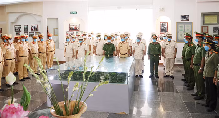 Công an tỉnh Tây Ninh tuyên dương 54 tập thể, cá nhân điển hình -0