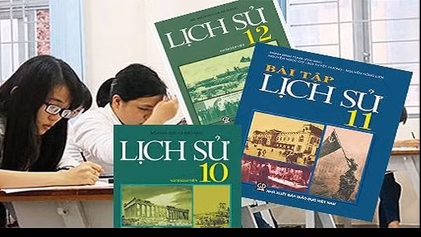 Lịch sử ở bậc THPT là môn học bắt buộc với thời lượng 52 tiết ảnh 2