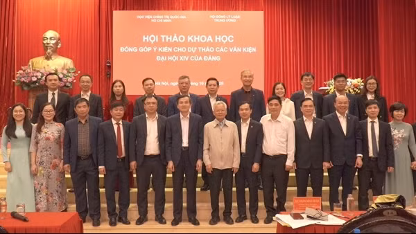Văn kiện Đại hội XIV của Đảng: Cần nêu bật những thành tựu vĩ đại, có ý nghĩa lịch sử của công cuộc Đổi mới 40 năm qua trên tất cả các lĩnh vực