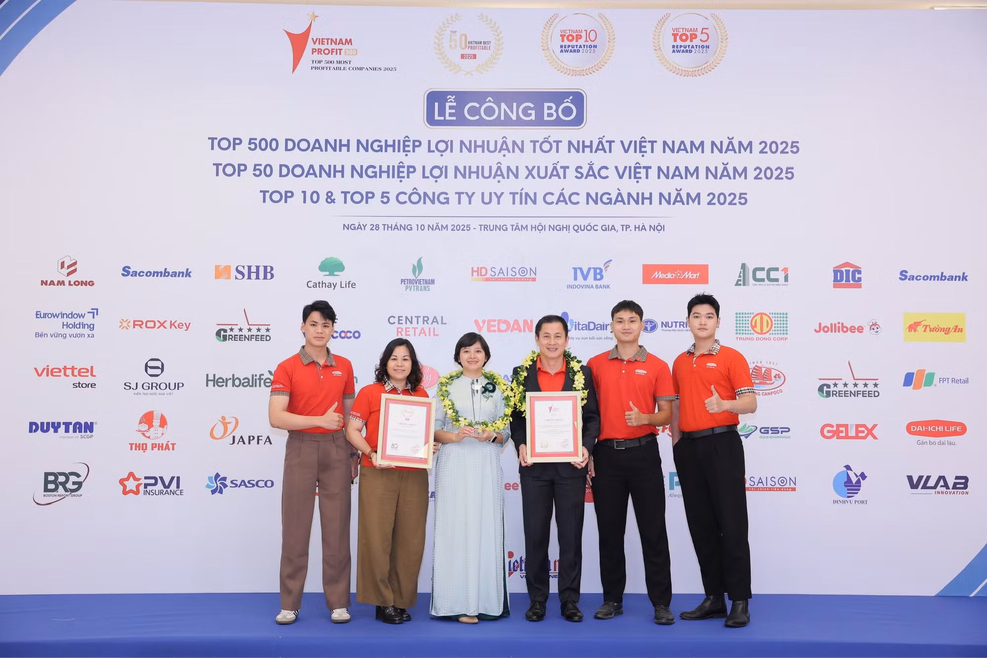 Dai-ichi Life Việt Nam vinh dự lần thứ 5 nhận giải thưởng “Top 500 Doanh nghiệp Lợi nhuận tốt nhất Việt Nam” -0