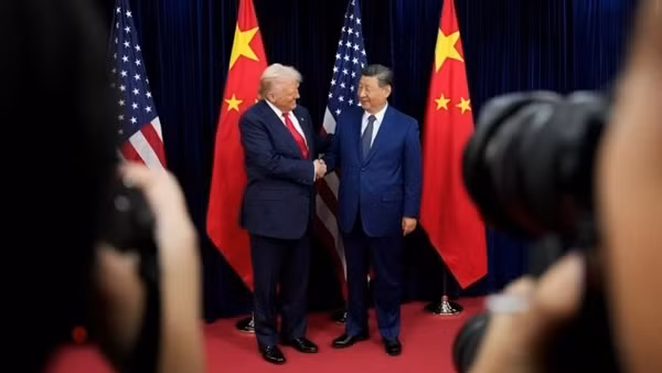 Tổng thống Donald Trump gặp Chủ tịch Tập Cận Bình tại Hàn Quốc